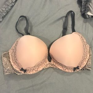 Victoria Secret Bra!